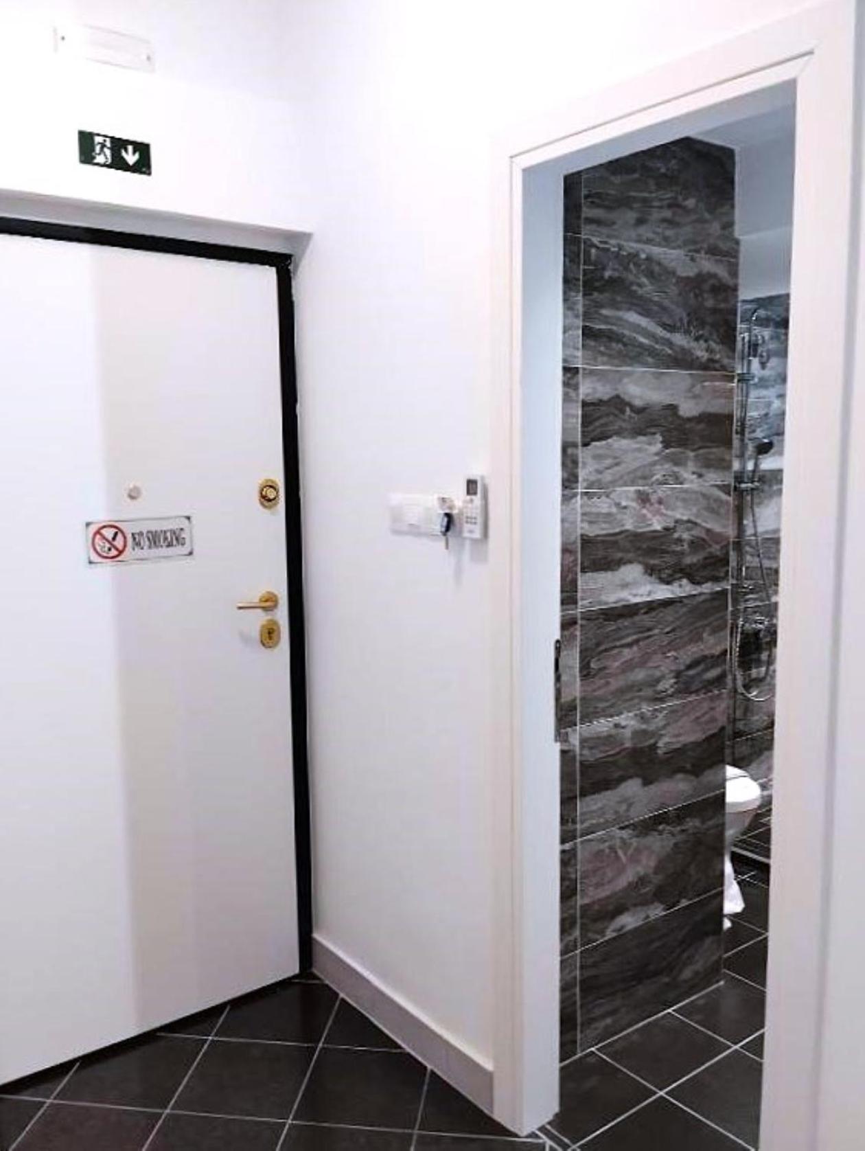 Pansea 03 Exclusive Suites Thessaloniki Buitenkant foto