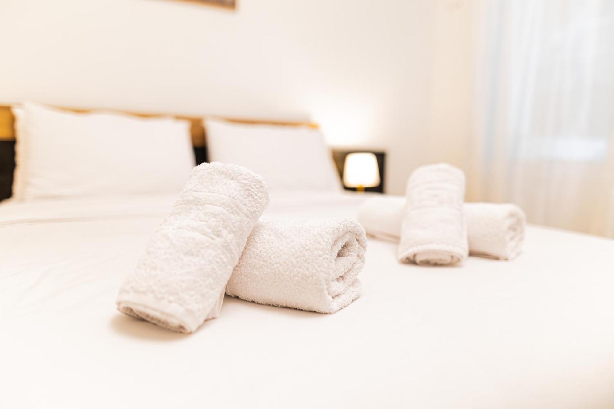 Pansea 03 Exclusive Suites Thessaloniki Buitenkant foto